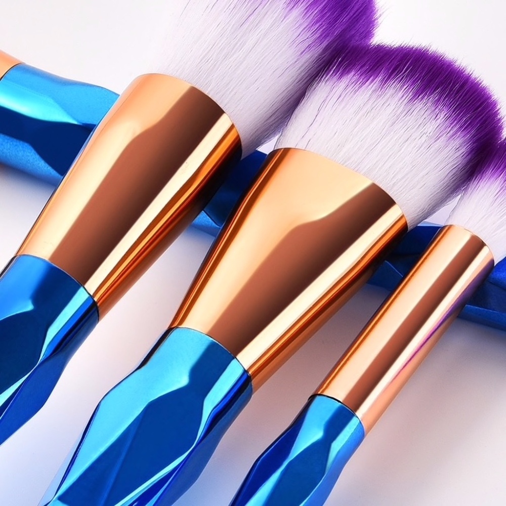 ⬇️PRICE DROP! NWT 10 Piece Makeup Brush Tool Set - Picture 5 of 7